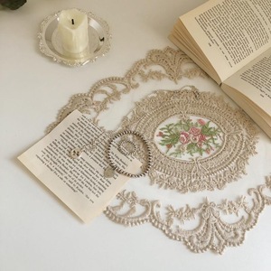 ผ้าเช็ดปากบนโต๊ะผ้าโปร่งสีดำสั่งทำลายลูกไม้ผ้าลินินปักทำด้วยมือมีโลโก้เฉพาะตัวซักได้งานแต่งงานงานค็อกเทล - Product Image 5