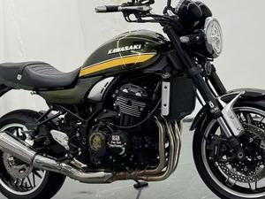 <span class=keywords><strong>Kawasaki</strong></span> Z900RS - Motocicleta Clásica Retro de 950cc con Motor de Cuatro Cilindros en Línea - Product Image 2