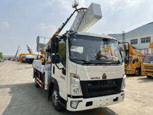 Camion de dépannage HOWO avec grue, camion de remorquage à plateau avec grue à flèche hydraulique, nouveaux véhicules de récupération à plateau avec grue - Product Image 3