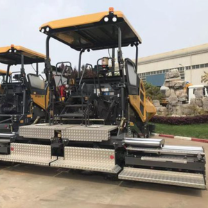 รถปูยางมะตอยแบบตีนตะขาบ RP905S ขนาด 9 เมตร กำลังเครื่องยนต์ดีเซล 160 กิโลวัตต์ พร้อมระบบไฮดรอลิกปรับระดับพื้นผิว สำหรับโครงการทางหลวงแปดเลน  ลดราคาพิเศษ - Product Image 3