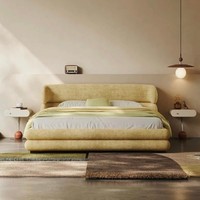 Lit moderne avec cadre en bois massif, taille king size, revêtement en tissu pour chambre principale