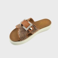 Sandales de luxe à plateforme en raphia tressé en forme de H avec boucle en strass, mules ouvertes à enfiler pour femme, parfaites pour l'été et la plage