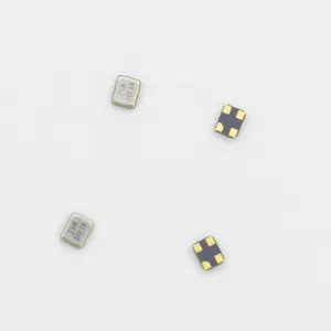 2.5x 2.0mm SMD Xtal 10PPM 20pF25MHz水晶発振器25.000 MHz