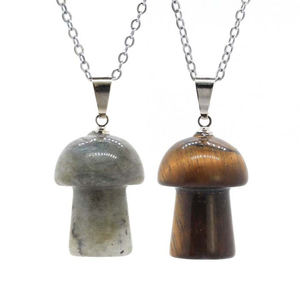 Colgante de cuarzo con forma de seta y piedra natural para hombre y mujer, collar con piedras preciosas, venta al por mayor - Product Image 3