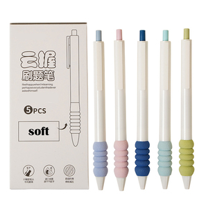 Thiết kế mới mềm mại Những đám mây bọt biển Gel bút viết không mệt mỏi khô mịn mềm Grip 0.5mm Mực đen bút dễ thương màu xanh lá cây Gel bút - Product Image 3