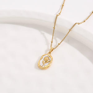 Modische Lange Ovale Rosenblüten-Halskette mit Weißen Muscheln und Titan-Stahl-Anhänger - Product Image 3
