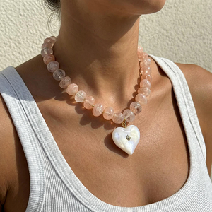 <span class=keywords><strong>Collana</strong></span> Boho <span class=keywords><strong>con</strong></span> Perline Acriliche Arcobaleno e Ciondolo a <span class=keywords><strong>Cuore</strong></span> <span class=keywords><strong>Grande</strong></span> Placcato Oro, Trendy e Vistosa per Feste e Vacanze - Product Image 3