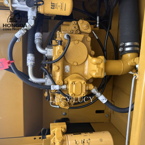 รถขุดมือสอง Caterpillar 320D2L/320D2/320D/320GC/320GX สภาพดี น้ำหนัก 20 ตัน พร้อมเครื่องยนต์ เกียร์ ปั๊ม PLC บุ้งกี๋ 1 เมตร ขาย - Product Image 6