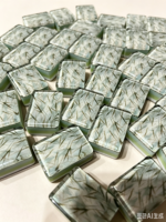 Mahjong américain en acrylique Funky Trade personnalisé, 160 pièces, tuiles de mahjong gravées professionnelles, kit de jeu durable et brillant pour offrir en cadeau