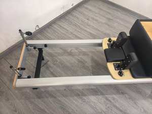 Máquina de reformador de Pilates comercial profesional con cama de núcleo ajustable duradera para uso de ejercicio corporal en estudio de Yoga - Product Image 6