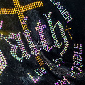 Đức tin nó không làm cho mọi thứ dễ dàng hơn nó làm cho họ có thể luke 1:37 jesus christian rhinestone truyền nhiệt cho áo sơ mi túi - Product Image 2