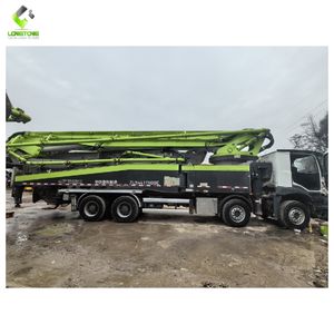 Pompe à béton d'occasion de marque Zoomlion 50m 52m avec châssis Benz en bon état - Product Image 3