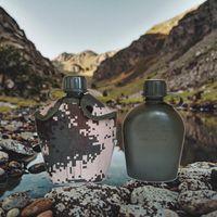 Kit de gourde tactique portable 1L pour l'extérieur, en plastique, avec gobelet en aluminium et pochette
