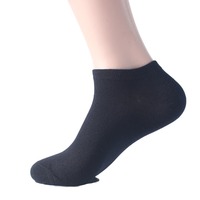 Chaussettes de cheville respirantes et douces en coton tricoté à 100 % avec évacuation de l'humidité pour le printemps, idéales pour les tenues décontractées et sportives (ODM)