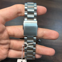 Jam Tangan Pria Seikot Bisnis Stainless Steel Quartz Dial Kristal Safir Tahan Air 100M Tampilan Kalender Jam Tangan.