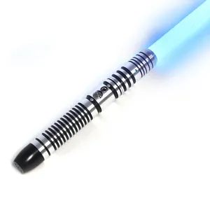 LGT SABERSTUDIO 색상 변경 lightsaber 부드러운 스윙 FOC 무거운 결투 수 사용자 정의 스타 전쟁 코스프레