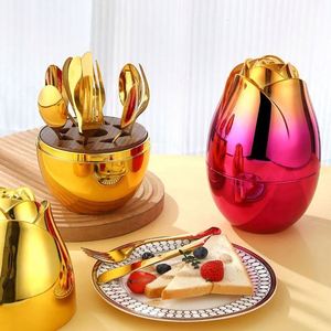 ชุดช้อนส้อมสแตนเลส 410 รุ่น Mood Egg ของ New Tableware ประกอบด้วยช้อนกาแฟ ส้อมผลไม้ 12 ชิ้น บรรจุในกล่องของขวัญรูปดอกกุหลาบสุดหรู - Product Image 4