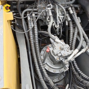 Excavadora Hidráulica Volvo EC240B Usada de 24 Toneladas, Origen Japón, Máquina de Orugas Duradera para Movimiento de Tierras, Minería y Construcción - Product Image 3