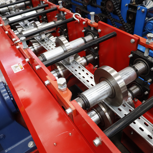 Chaîne de production de systèmes de montage solaire en promotion – Machine de fabrication de supports de panneaux photovoltaïques, entraînée par moteur PLC, haute précision, 380V ZK - Product Image 6