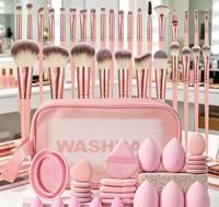 Vente Flash Transfrontalière : Kit de Maquillage 45 Pièces – Pinceaux Angulaires pour Blush et Fond de Teint, Éponges Applicatrices Sans Latex