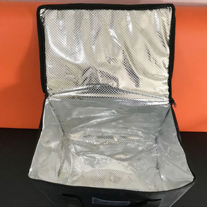 <span class=keywords><strong>Bolsa</strong></span> <span class=keywords><strong>de</strong></span> refrigeración extra <span class=keywords><strong>grande</strong></span> <span class=keywords><strong>de</strong></span> 50L, <span class=keywords><strong>bolsa</strong></span> <span class=keywords><strong>de</strong></span> <span class=keywords><strong>hielo</strong></span> para coche, <span class=keywords><strong>bolsa</strong></span> térmica aislada para almuerzo, Pizza, contenedor <span class=keywords><strong>de</strong></span> entrega <span class=keywords><strong>de</strong></span> alimentos frescos, <span class=keywords><strong>bolsa</strong></span> refrigeradora - Product Image 4