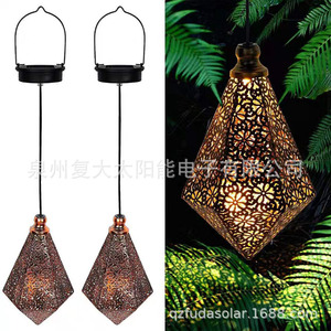 Lampe suspendue solaire en forme de diamant en fer, éclairage de jardin extérieur à LED avec panneau solaire et batterie inclus - Product Image 2