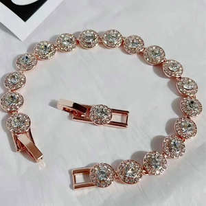 Pulsera de eslabones romanos con diamantes completos, pulsera de tenis de lujo con cristales, versión pequeña de alta gama popular en Europa y América - Product Image 2