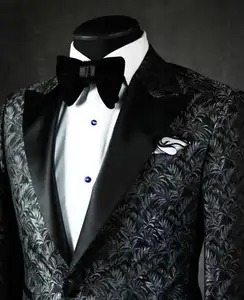2019 时尚设计黑色修身 3 件定制男士套装