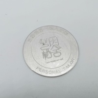 Plaque/étiquette en métal embossé en aluminium découpé à la presse professionnelle pour meubles/machines