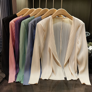<span class=keywords><strong>Veste</strong></span> Courte <span class=keywords><strong>Femme</strong></span> Tendance de Haute Qualité à Manches Longues pour Printemps Automne – Manteau Couleur Unie Style Minimaliste Vêtement d'Extérieur Modeste - Product Image 4