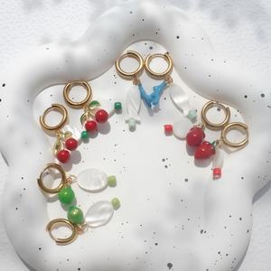 Conjunto de Joyería de Moda de Verano: Pulsera, Collar y Pendientes DIY de Acero Inoxidable con Múltiples Colgantes en Colores Dopamina - Product Image 3