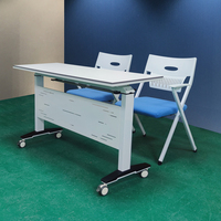 Cadre en aluminium et acier avec dessus de table de qualité E1 et services OEM bureau formation école table pliante