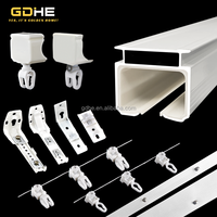 Rail de rideau en alliage d'aluminium OEM d'usine, forme en S, 15 pieds, longueur personnalisée, rail de rideau à plis ondulés avec curseur de rideau à plis en S