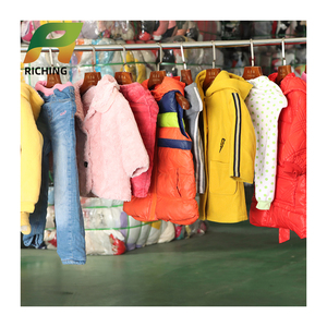 Cargo Homme Friperie Fardos <span class=keywords><strong>Ropa</strong></span> <span class=keywords><strong>Segunda</strong></span> <span class=keywords><strong>Mano</strong></span> Mujeres y Niñas Vestido Pacas <span class=keywords><strong>Segunda</strong></span> <span class=keywords><strong>Mano</strong></span> Mixta Mujer Kilos <span class=keywords><strong>De</strong></span> <span class=keywords><strong>Ropa</strong></span> Vintage - Product Image 3