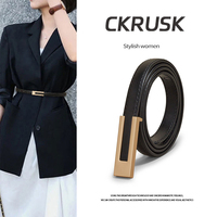 Ceinture en cuir élégante pour femme, fine, avec boucle dorée ajourée, réglable pour robes et pantalons, accessoire de ceinture d'été à boucle métallique