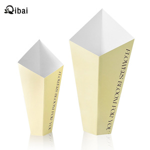 Qibai Boîte à fleurs Saint Valentin Emballage fleur Sac fourre-<span class=keywords><strong>tout</strong></span> à fleurs <span class=keywords><strong>Seau</strong></span> étreinte Bouquet de roses simples - Product Image 4