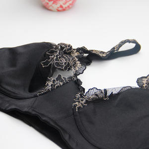 Soutien-gorge en dentelle transparente à gros seins, soutien-gorge sans armatures en dentelle douce pour gros seins, soutien-gorge transparent - Product Image 5