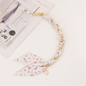 Porte-clés en alliage métallique de qualité supérieure avec impression UV, support de pièce de monnaie, breloque pour sac ou foulard pour femme, accessoire pour clé de voiture, résistant à l'usure, vente en gros - Product Image 3