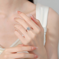 Bague solitaire taille émeraude en argent sterling S925 avec certificat GRA, couleur D, moissanite VVS1, bague de fiançailles à quatre griffes pour femme
