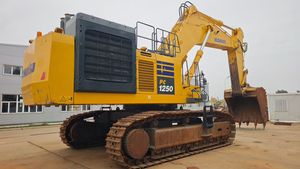 Excavadora de cadenas grande Komatsu PC1250 usada original de Japón, excavadora hidráulica Komatsu de segunda mano de 125 toneladas para trabajos de minería en cañones abiertos - Product Image 5