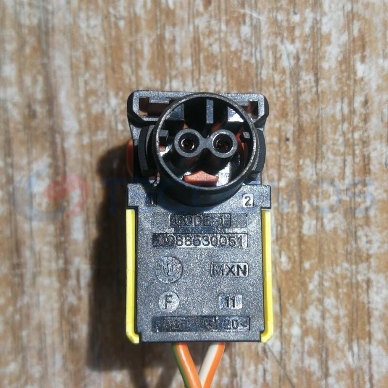 Car Connector For Volkswagen sensor plug 2-0186 has two male pins of 3-0037G CT2-0151M-6