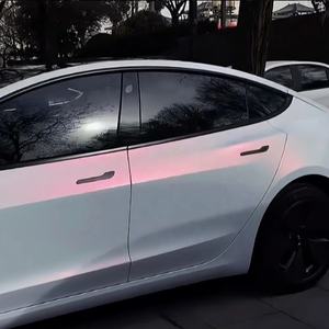 Film de protection de voiture de bonne qualité, anti-rayures, changeant de couleur, paillettes, diamant, caméléon blanc avec or, bleu, rose, PET pour carrosserie - Product Image 5