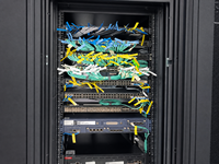 Commutateur Cisco C9500-48Y4C-A Catalyst 9500 Series haute performance 48 ports 25G, 4x 100G Uplink, licence Network Advantage