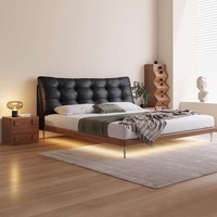 Italienisches elegantes Doppelbett Mittlerer alter Stil mit einfachem Netz Rotes Leder Modernes Haupt schlafzimmer Holz ablage Bett rahmen