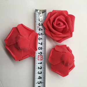 Fleur décorative de mariage 6-7cm, plusieurs couleurs, tête de rose artificielle en mousse - Product Image 3