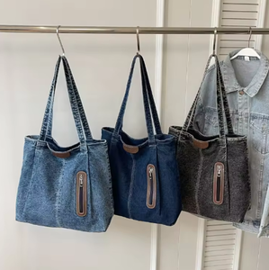 กระเป๋าสะพายข้างผ้ายีนส์สำหรับสุภาพสตรีที่มีความจุขนาดใหญ่สำหรับการช้อปปิ้งและการช้อปปิ้ง คุณภาพสูงและประณีต - Product Image 5