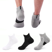 Arch Support Profesional Atletik Tebal Terry Bantalan Kaus Kaki Tenis Pergelangan Kaki Pria