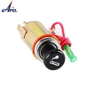 12V <span class=keywords><strong>prise</strong></span> allume-cigare LED anneau <span class=keywords><strong>voiture</strong></span> allume-cigare remplacement <span class=keywords><strong>prise</strong></span> de courant <span class=keywords><strong>auxiliaire</strong></span> <span class=keywords><strong>pour</strong></span> <span class=keywords><strong>voiture</strong></span> - Product Image 1
