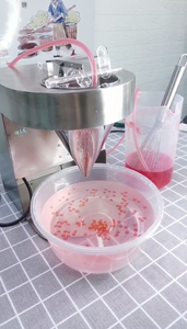 Halbautomatische Maschine zur Herstellung von Popping Boba Perlen - Product Image 5