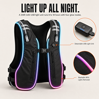 Gilet d'hydratation LED lumineux pour festivals et courses nocturnes avec poche à eau de 2L, poche arrière de 3L et modes d'éclairage USB rechargeables